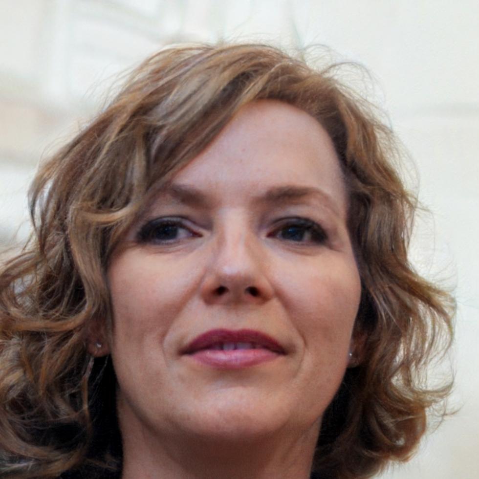 Retrato profesional de Carmen Velasco